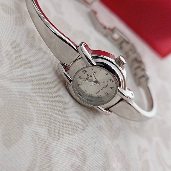 Watch - Picture 14 of 15